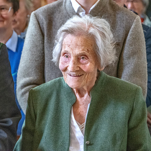 Frau Johanna Glettler feierte 100 Jahre